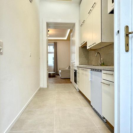Luxury Apartment At Famous Vienna Kutschkermarkt Dış mekan fotoğraf
